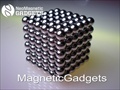 NeoMagnetic Cube 5mm TRIPLE NICKEL dans un boitier m�tallique