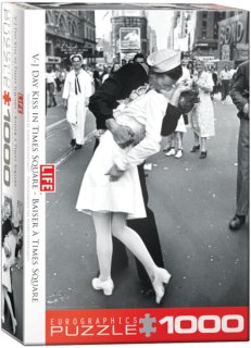 Eurographics - V-J Day Kiss In Time Square 