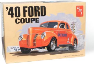 AMT 1940 Ford Coupe 2T Model Kit 1/25